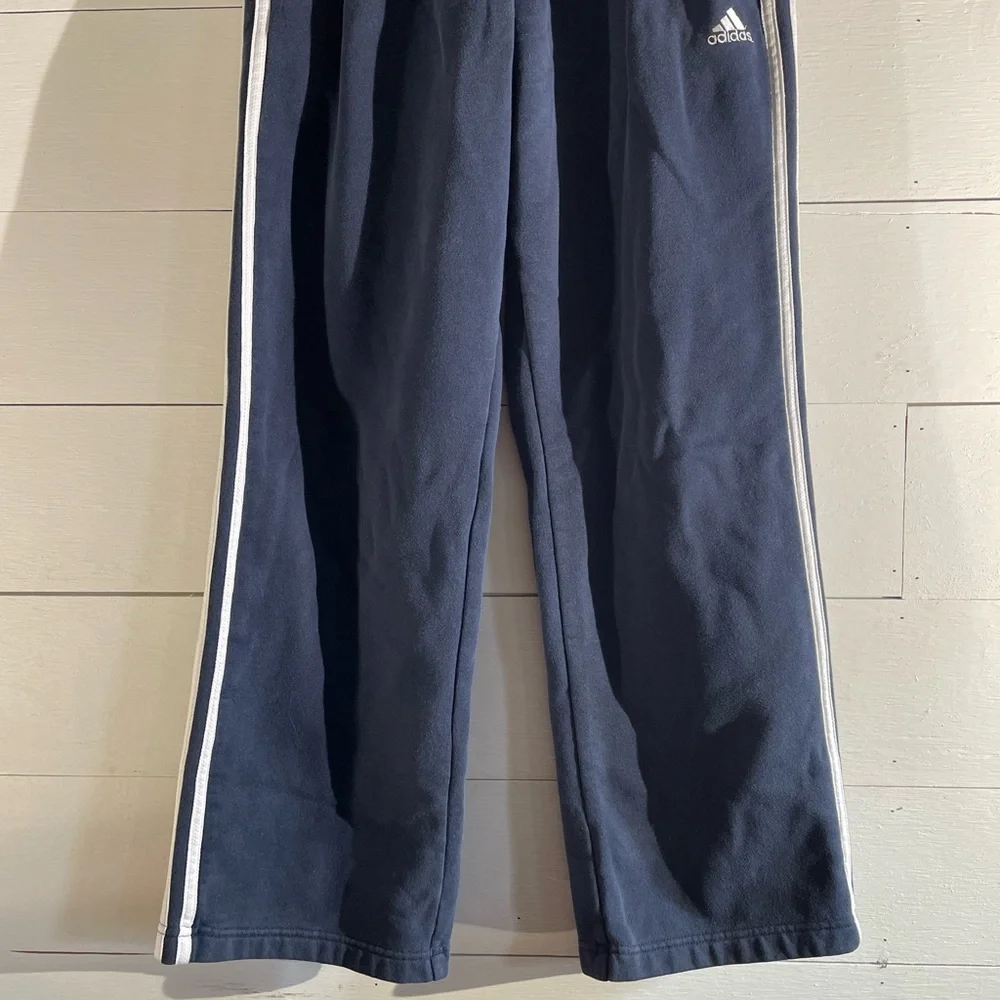 Adidas Navy with White Stripes Loose Fit Sweatpants Track Bottoms - Picture 4 of 6